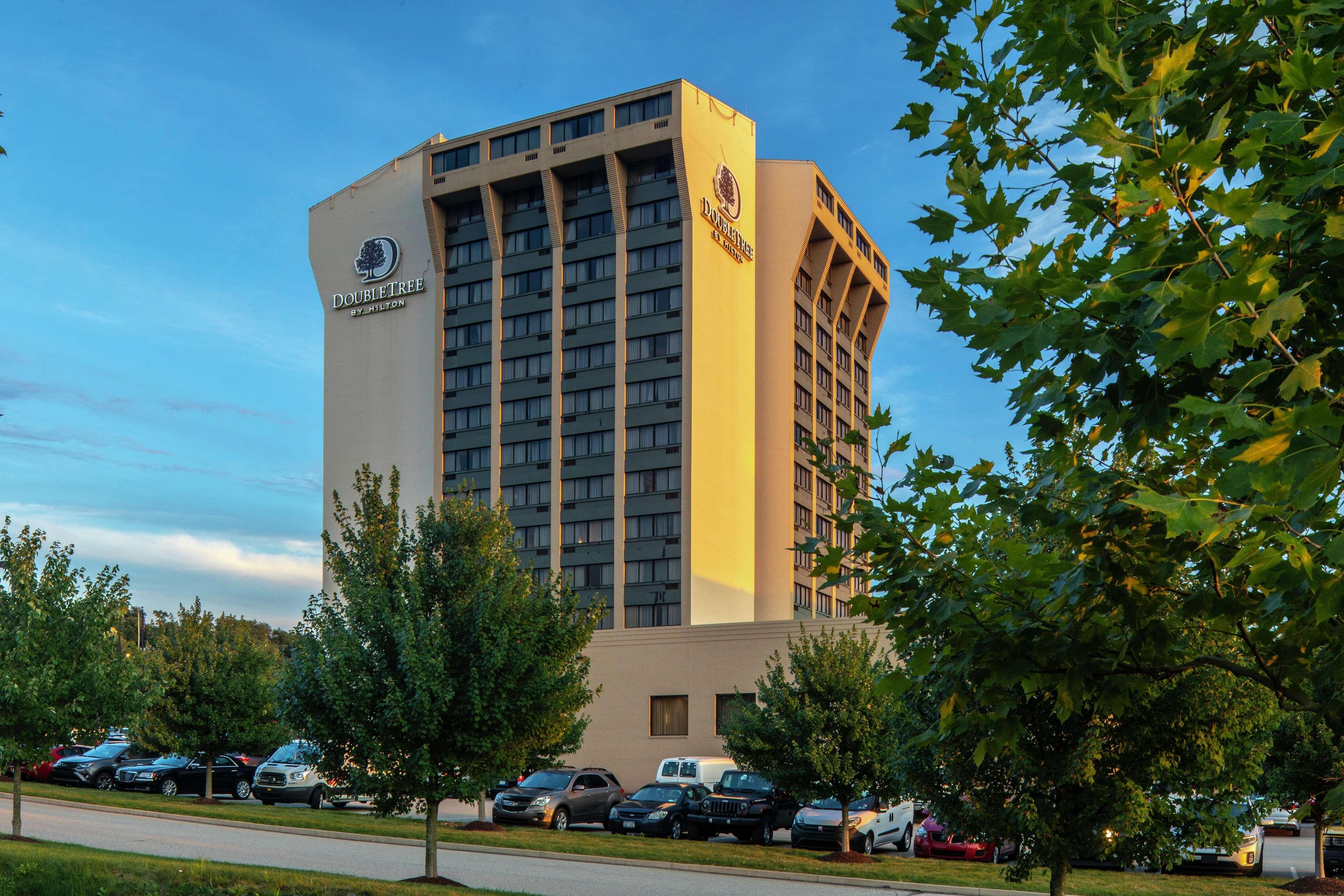 Doubletree By Hilton Pittsburgh Monroeville Convention Center Exterior foto